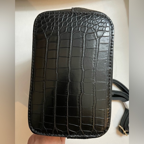 NWT AOTA Vegan Faux Croc Textured Leather Black Bucket Bag - Picture 12 of 16